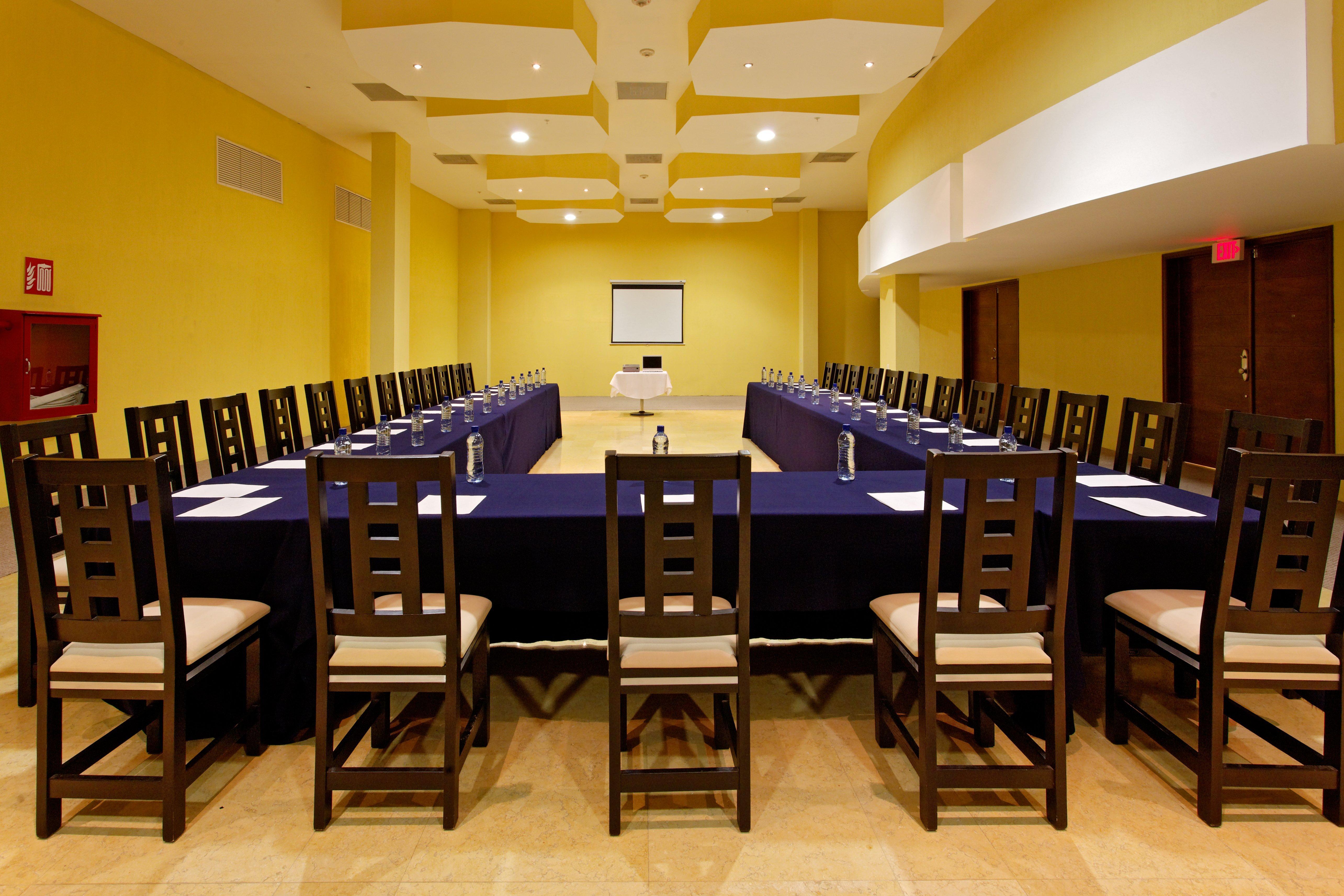 Holiday Inn Express Nuevo Laredo By Ihg Exterior foto